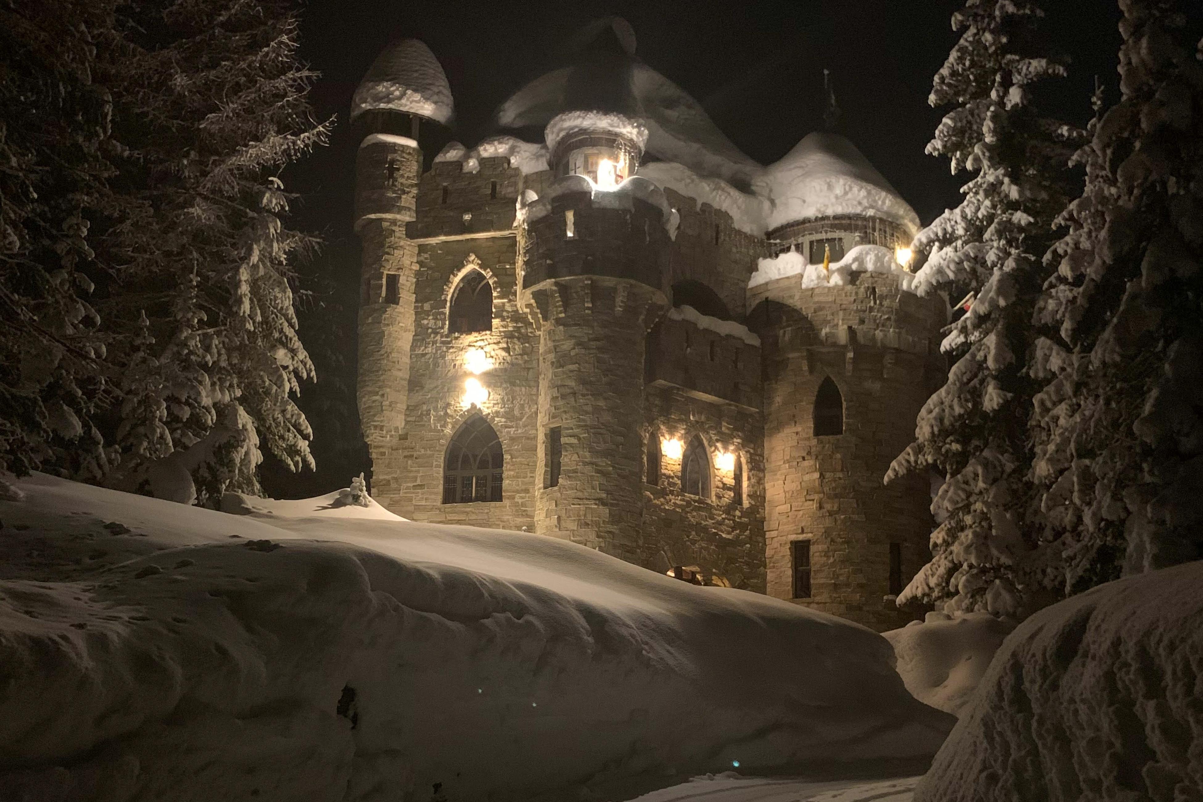 Property Image 2 - Schweitzer Castle