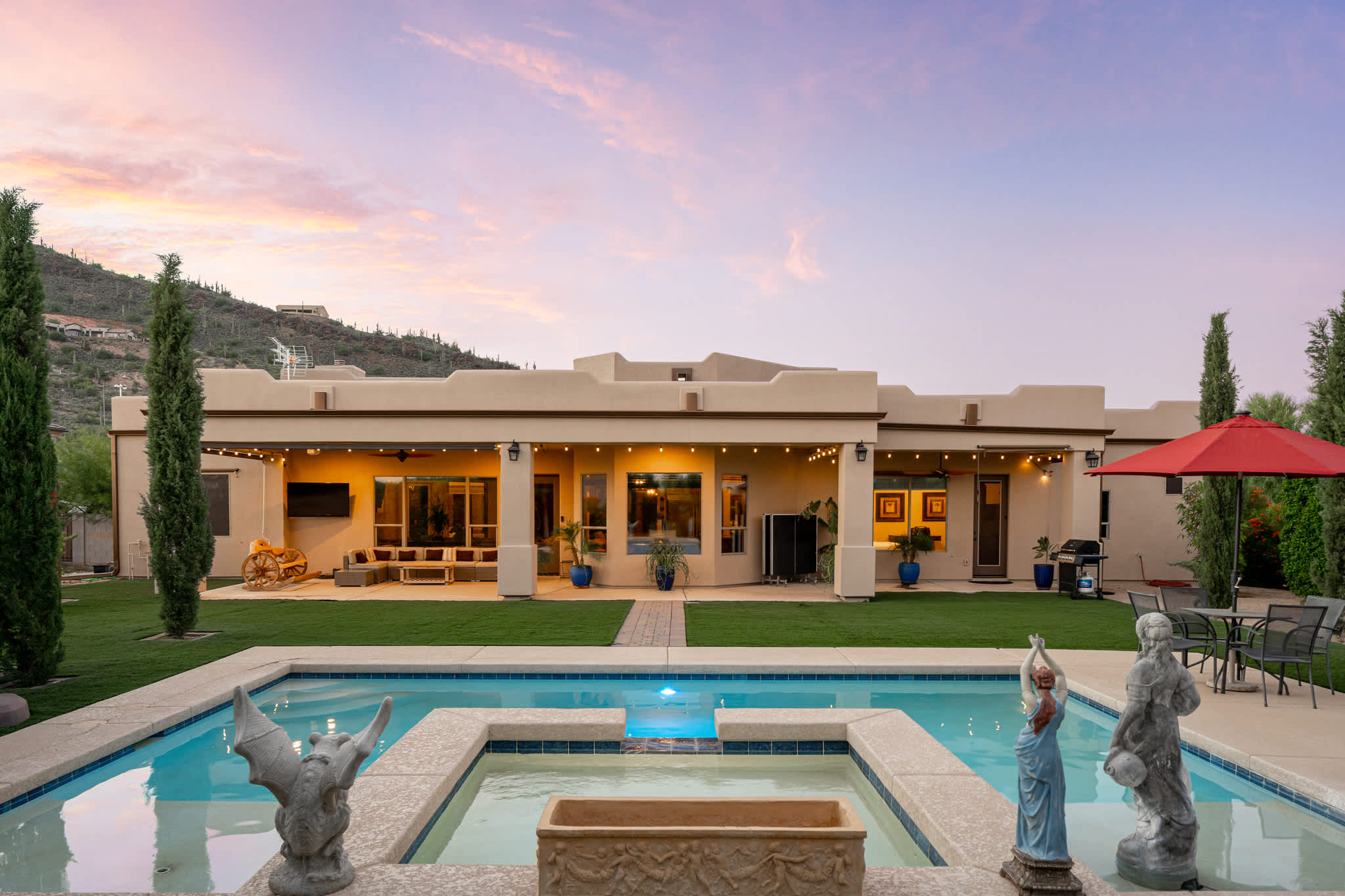 Relax in luxury: Elegant villa with a private pool and breathtaking views.