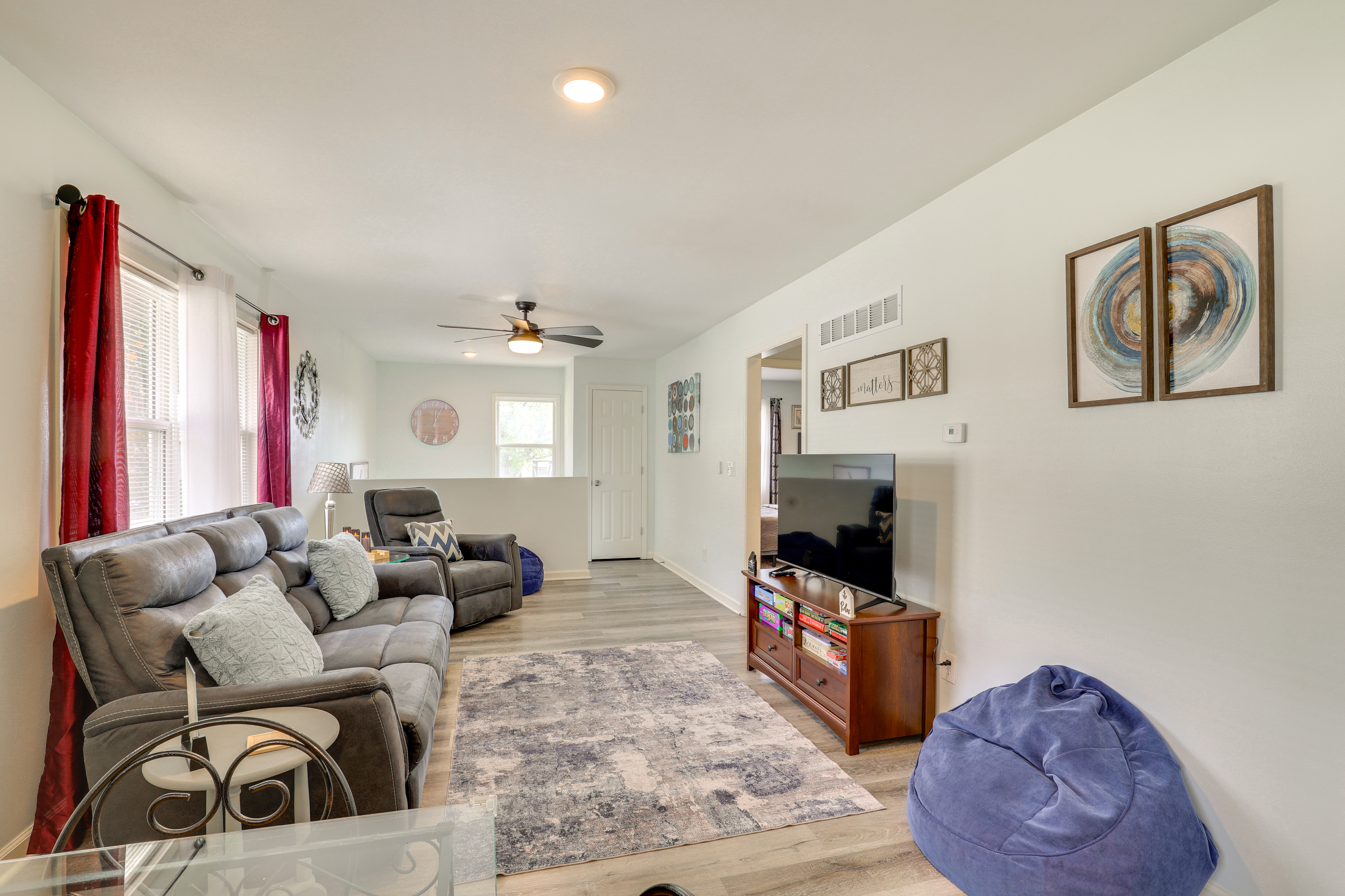 'McBride Cul-De-Sac' Quiet Apt for Extended Stays
