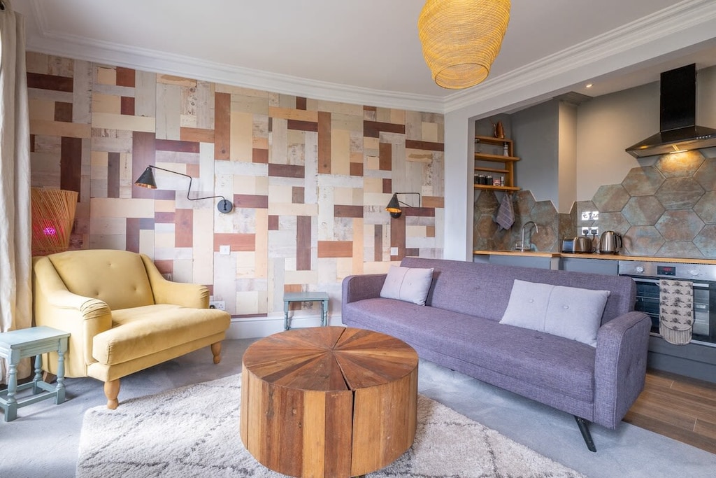 Wakefield Apartment, Brighton and Hove - Host & Stay