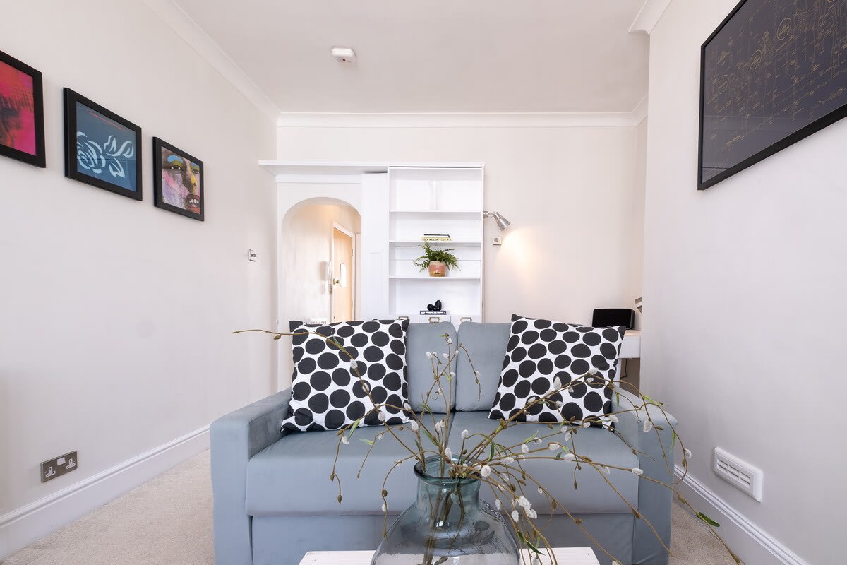 Guildford Apartment, Brighton and Hove - Host & Stay Guildford Apartment, Brighton and Hove - Host & Stay