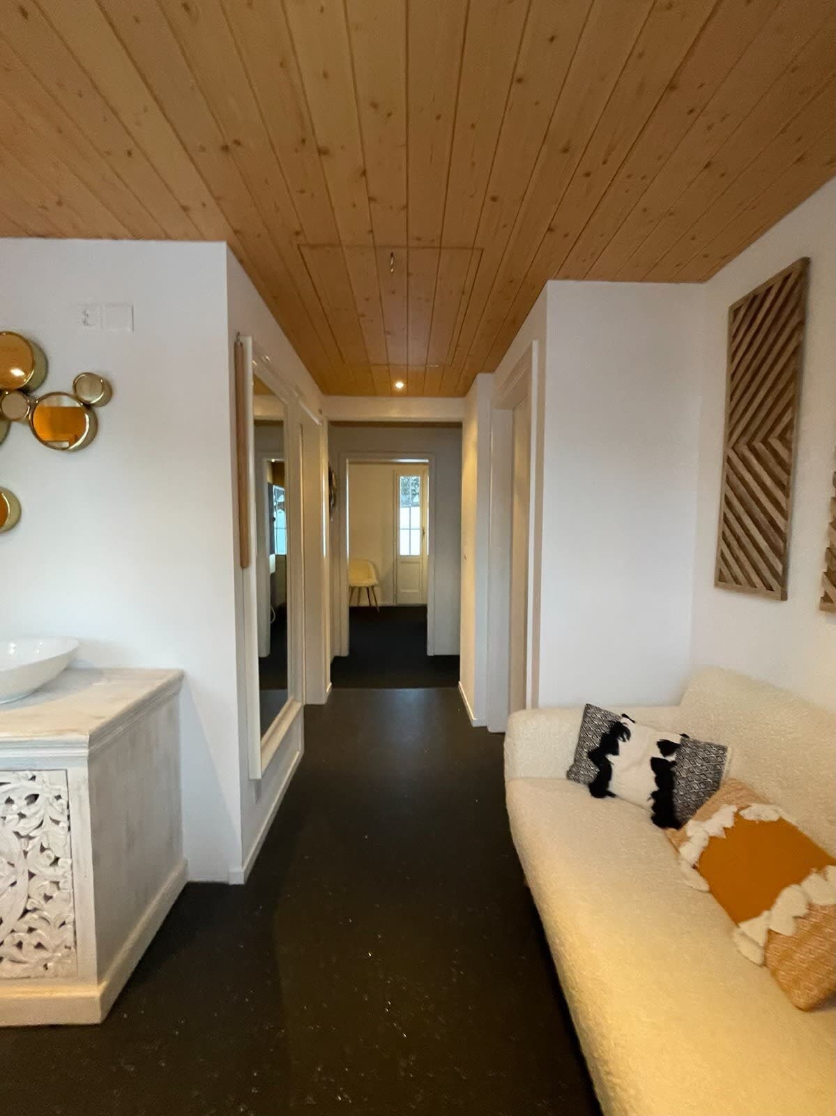 Lovely 4 Bedroom Chalet Great for Ski Holiday