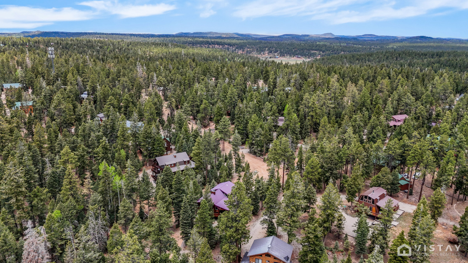 Tranquil Cabin - Private Hot Tub and Fire Pit