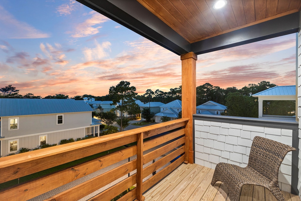 Enjoy an evening beverage on the balcony.