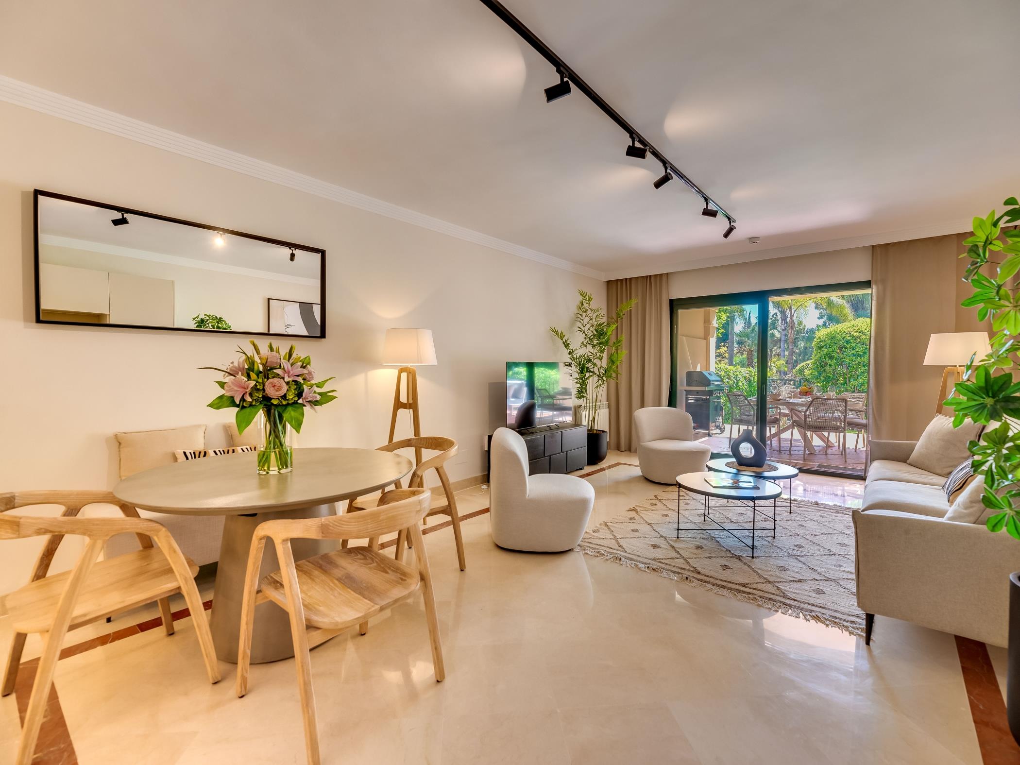 Property Image 1 - EL PALMERAL BRAND NEW APT
