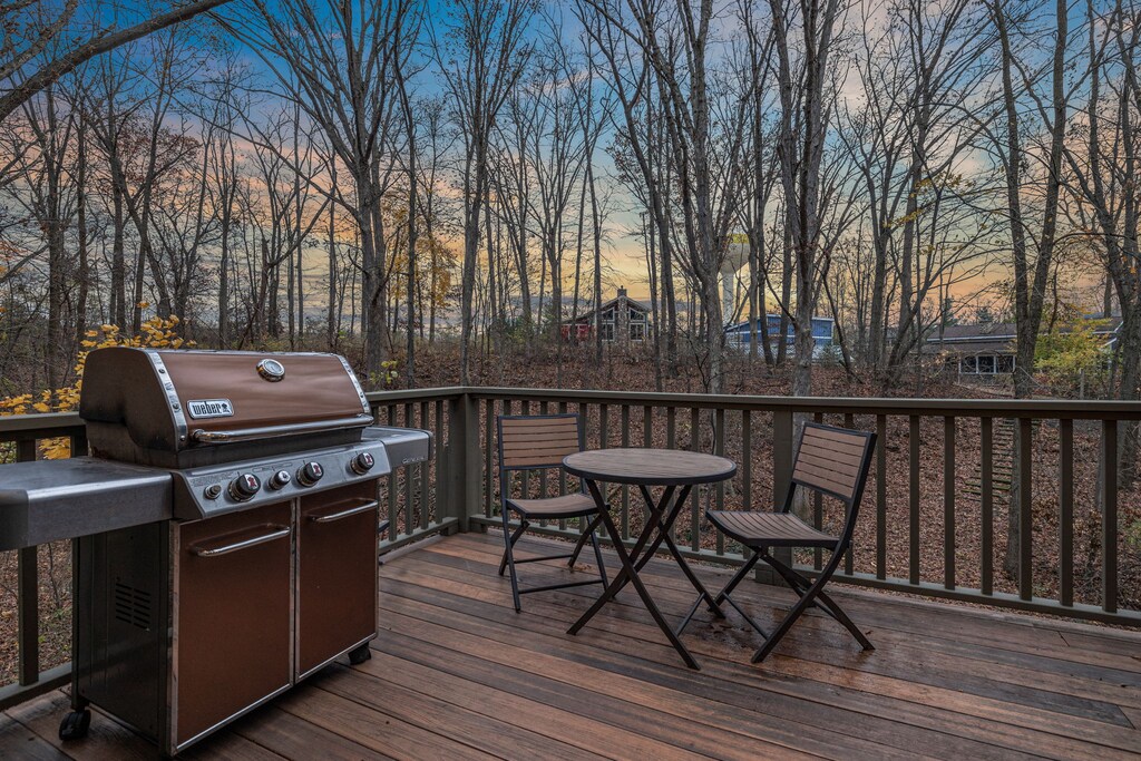 Grill, chill, and soak in the views—this deck is serving up all the good vibes.