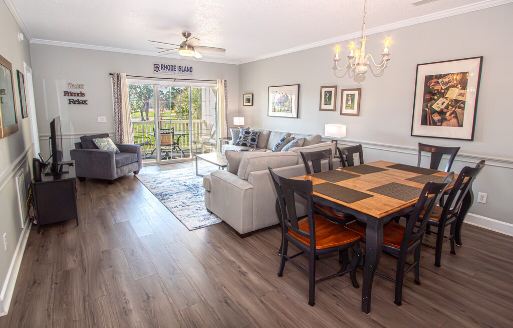 Living and Dinning Room. 