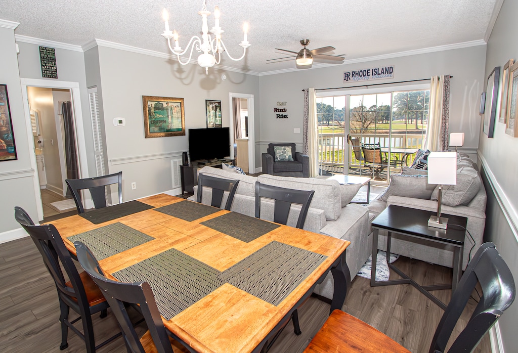 Living and Dinning Room. 