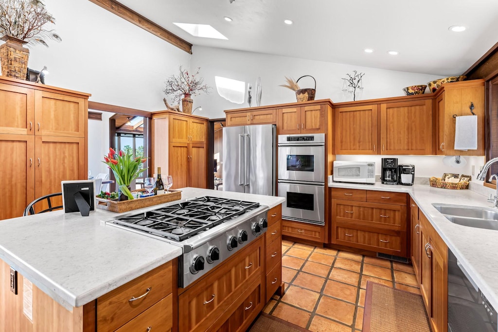 Spacious, Fully Equipped Gourmet Kitchen