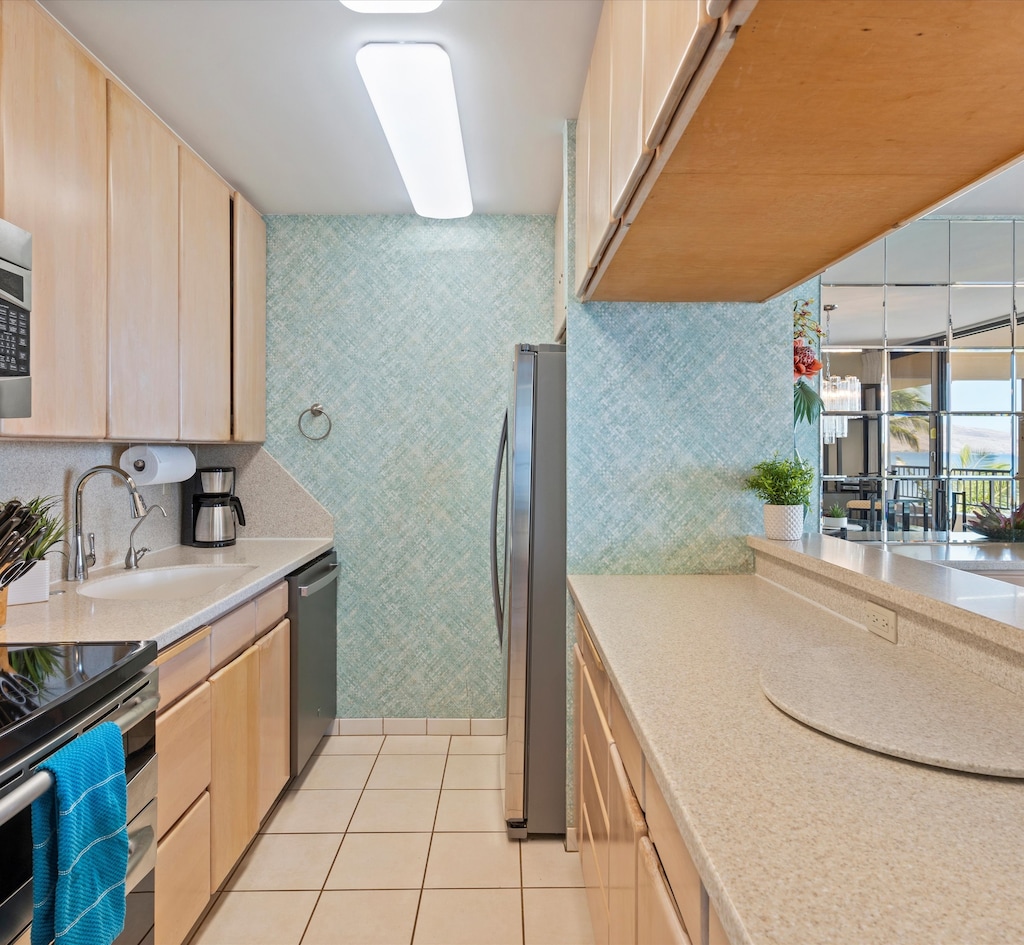 Lots of counter space to prepare meals