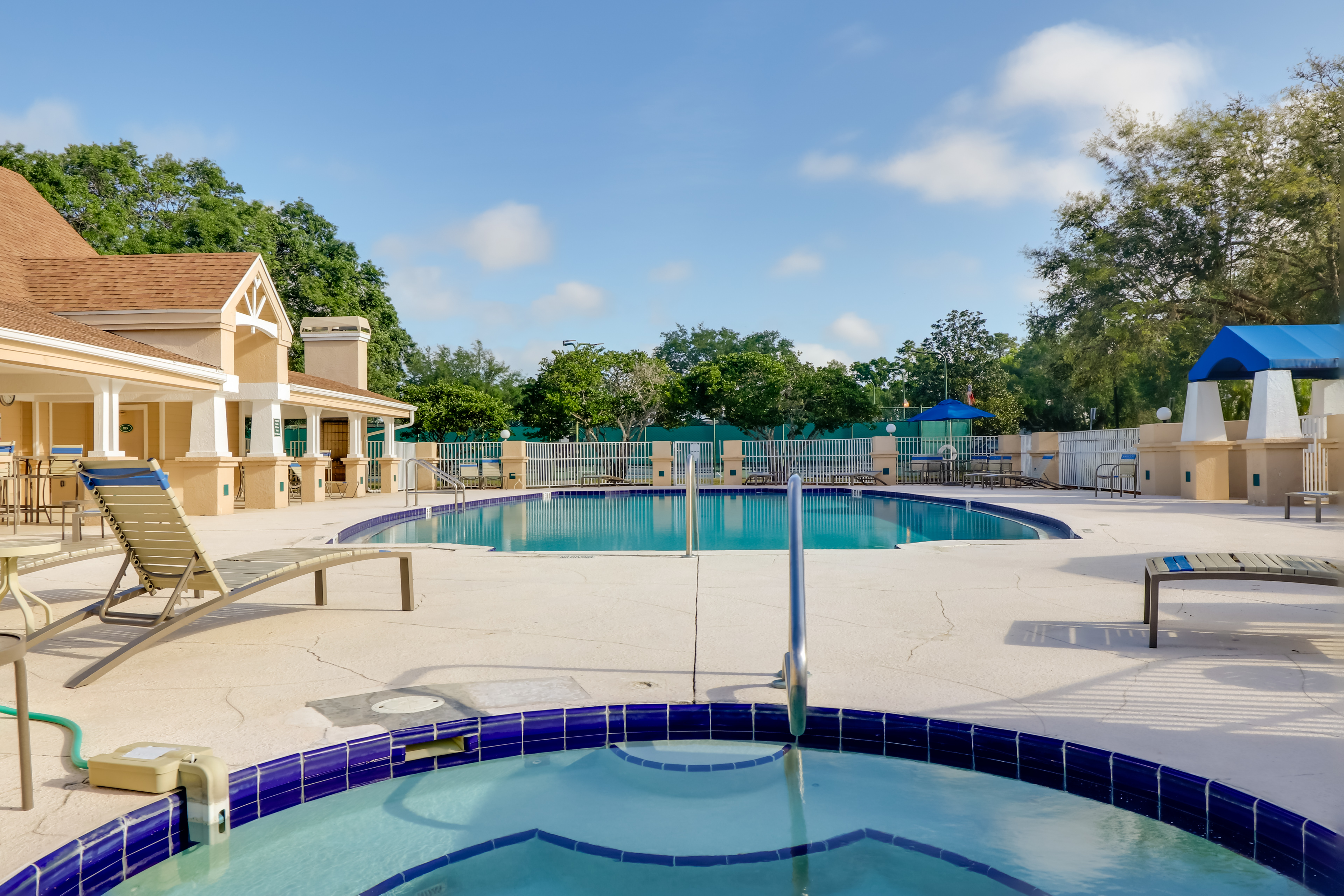 3 Mi to Dtwn: Mt Dora Golf Getaway!