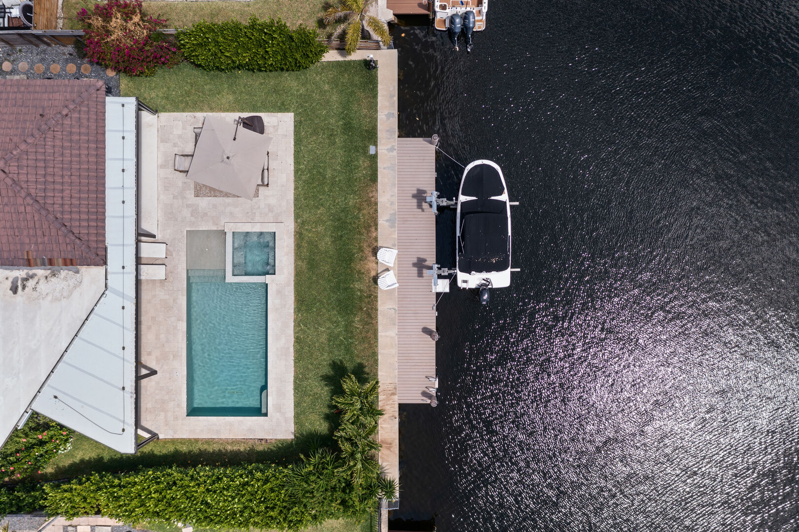 3402 3 Bedroom 3 Bathroom Waterfront Oasis With Hot Tub and Heated Pool in Pompano Beach 3402 3 Bedroom 3 Bathroom Waterfront Oasis With Hot Tub and Heated Pool in Pompano Beach