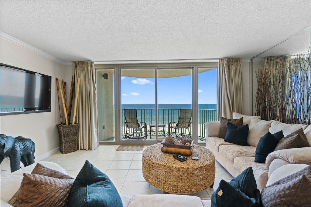 Perdido Towers East 703 living room