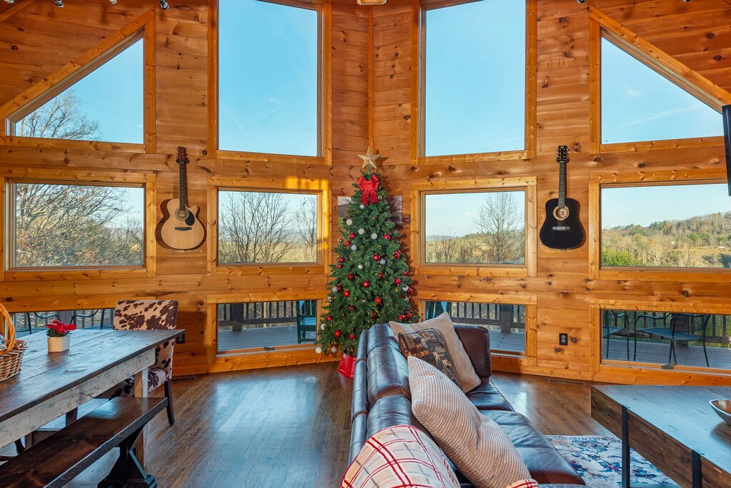 Breathtaking vistas meet architectural elegance with high ceilings and wall-to-wall windows.