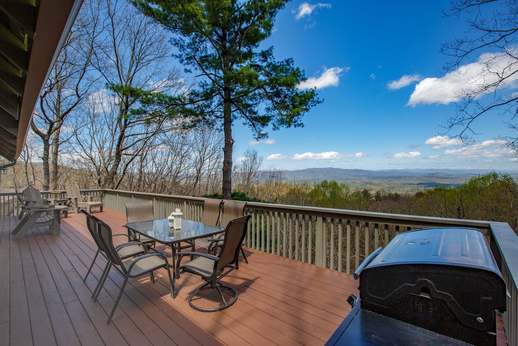 Appalachian Sky - Deck Space