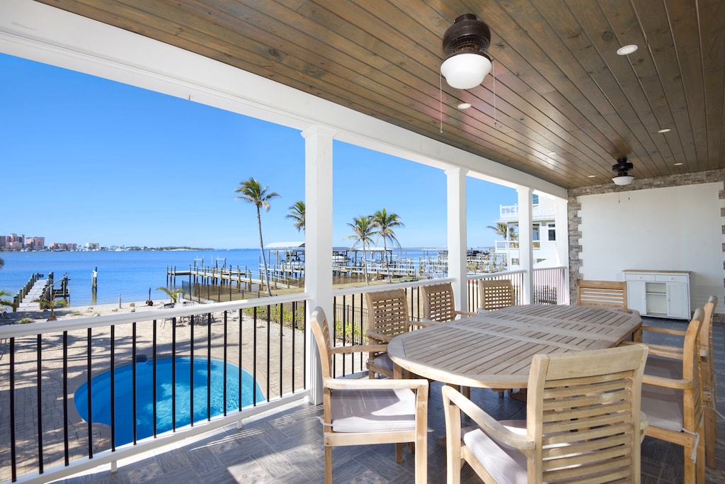 Enjoy this View from Upstairs