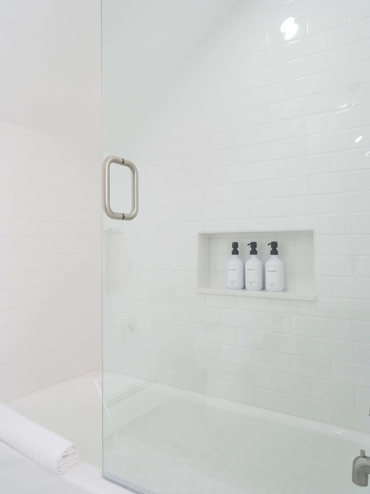 Pool, Fireplace, Converted Barn! - Chic Barn House