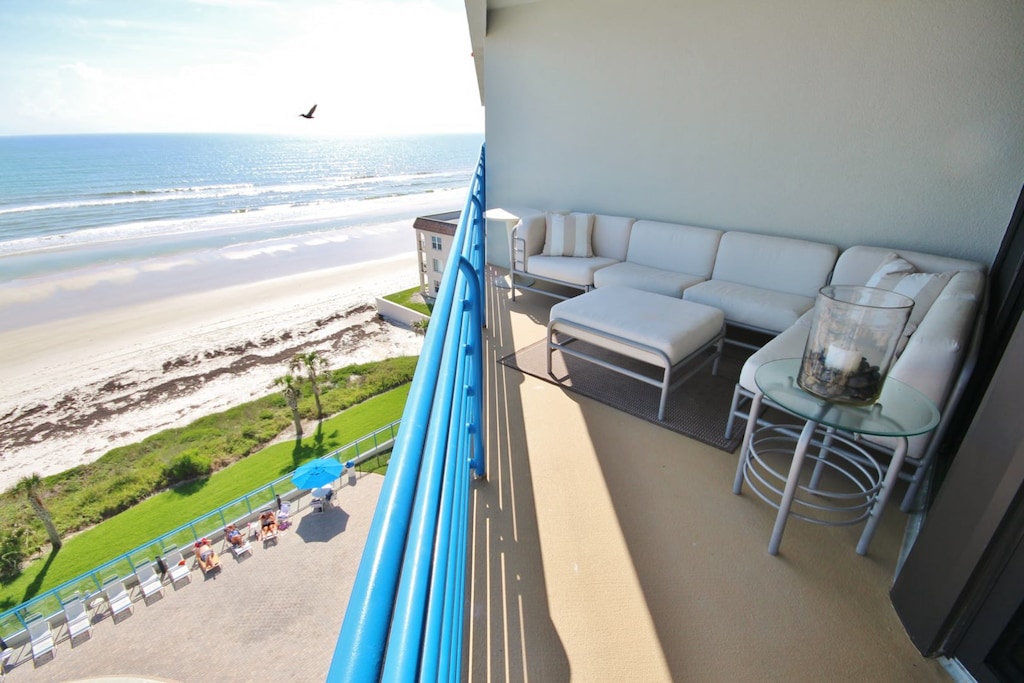 Live in Luxury with Ocean Views