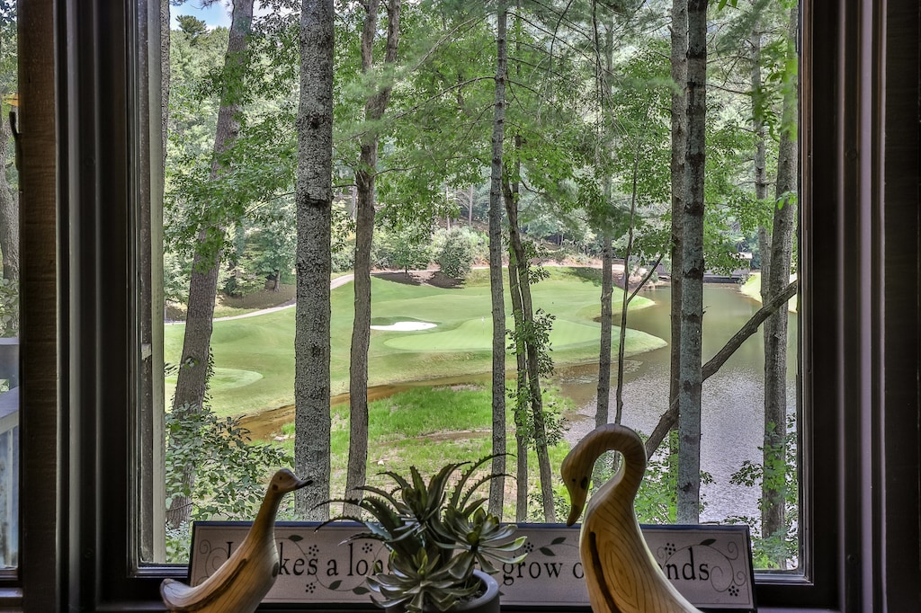 Retreat at Lake Sconti