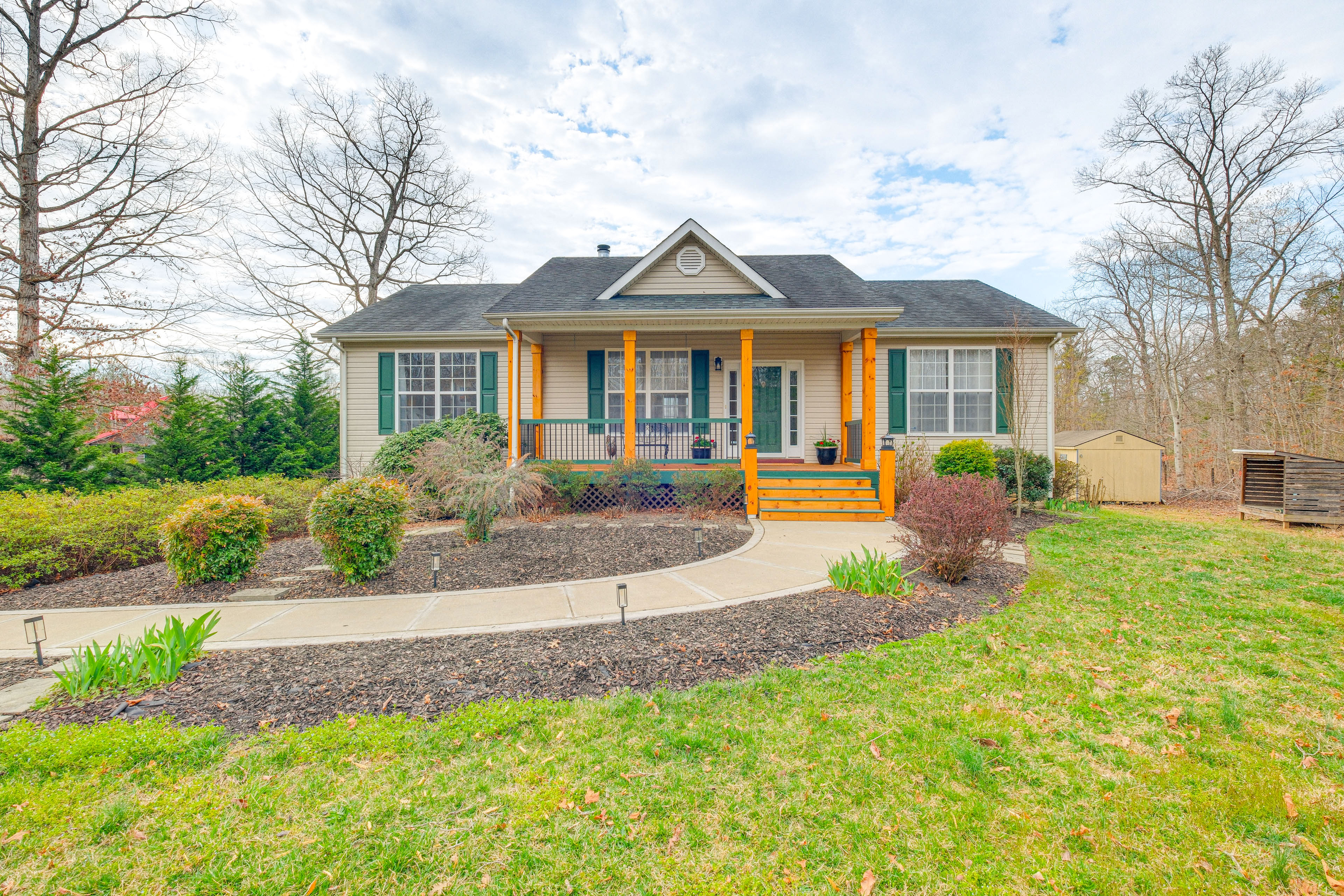 Private Deck & Views: Rural Virginia Escape
