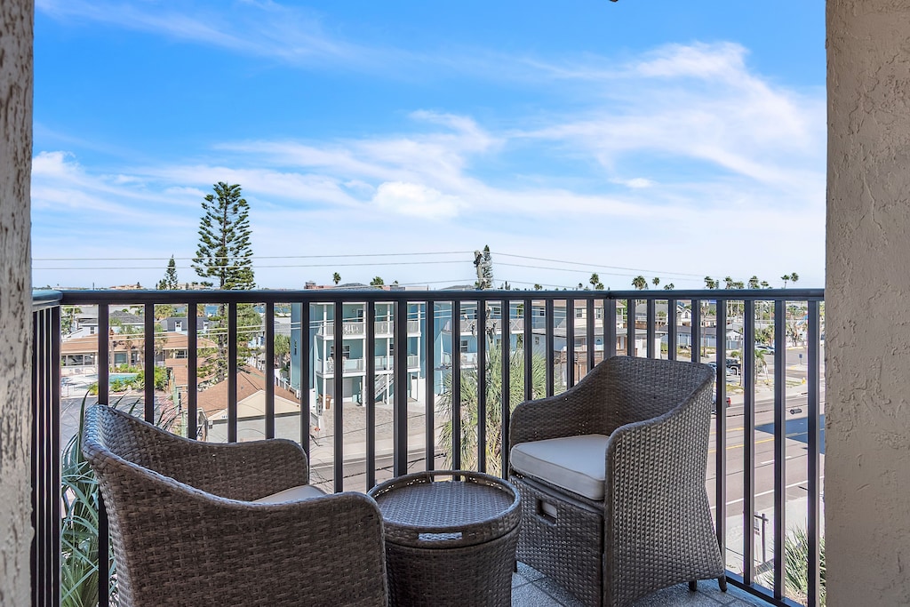 Private Balcony - Front of Building