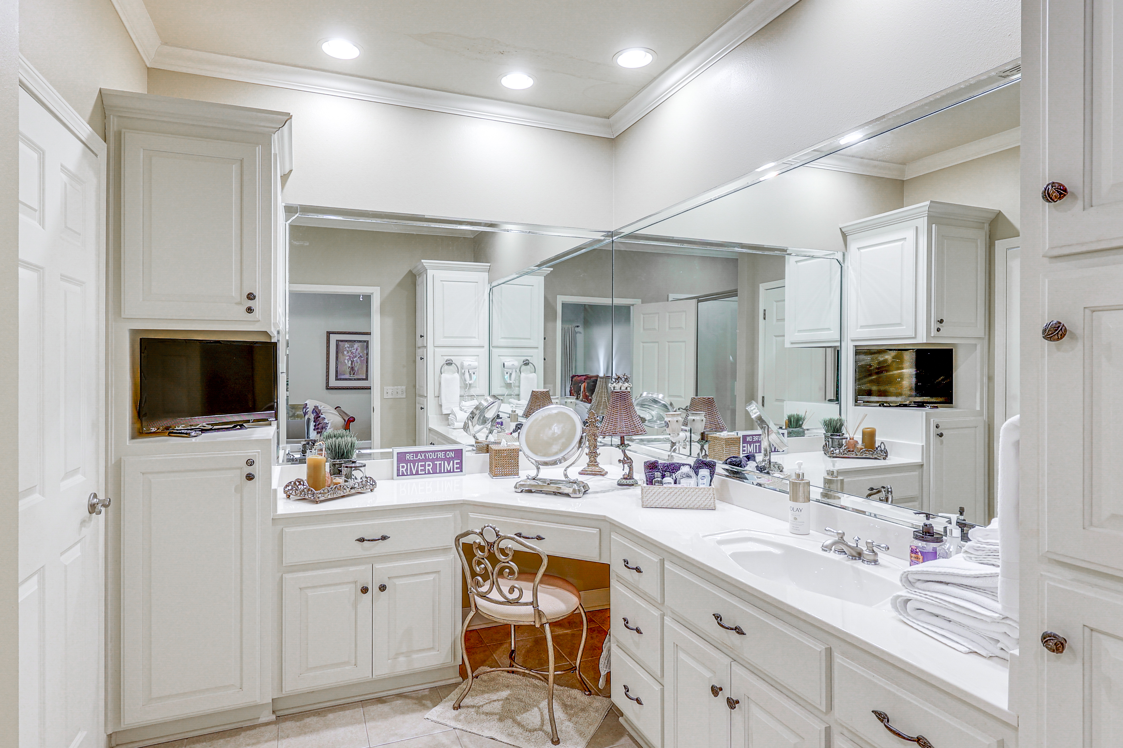 Private Dock: 'The River House' in Heber Springs!