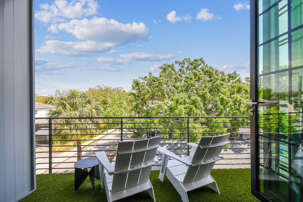 A hidden oasis—surrounded by greenery, ideal for morning coffee, evening wine, or a quiet moment with your sketchbook.