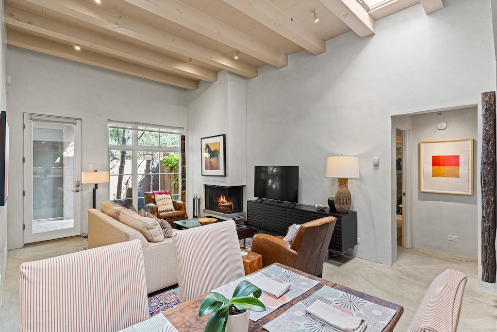 Dining / Living Area