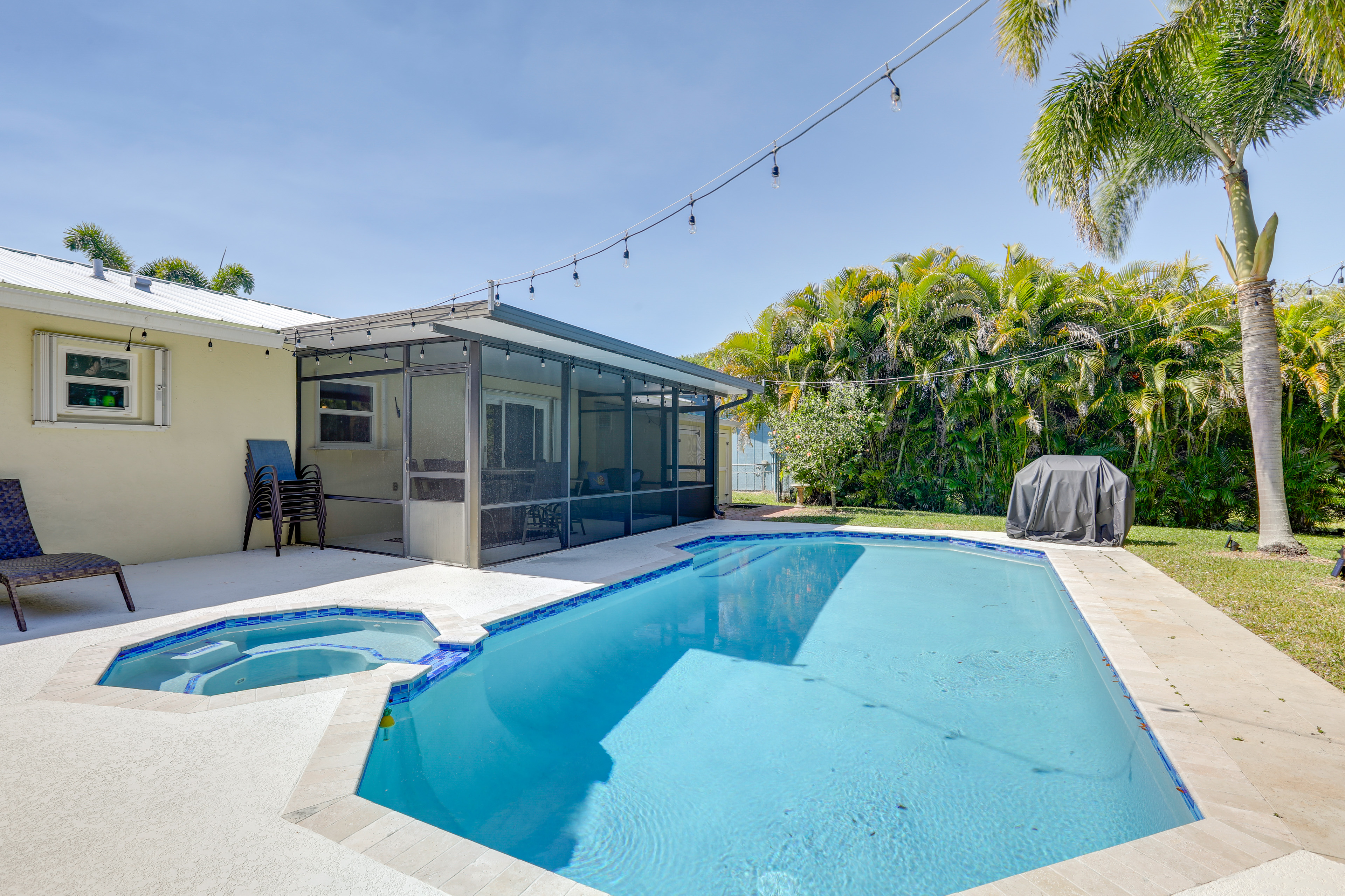 Swim, Golf & Explore: Family-Friendly Stuart Gem