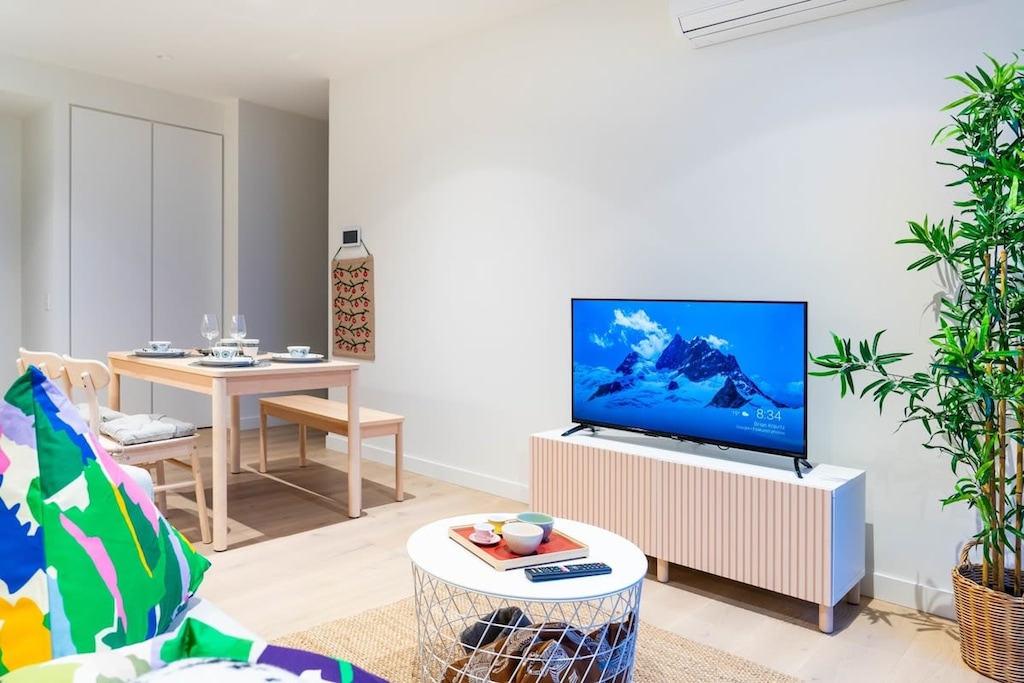 living area with smart TV