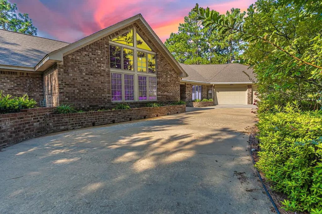 Beautiful home, perfect for unforgettable gatherings.