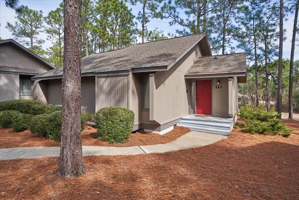 Welcome to your perfect stay on Pinehurst # 6