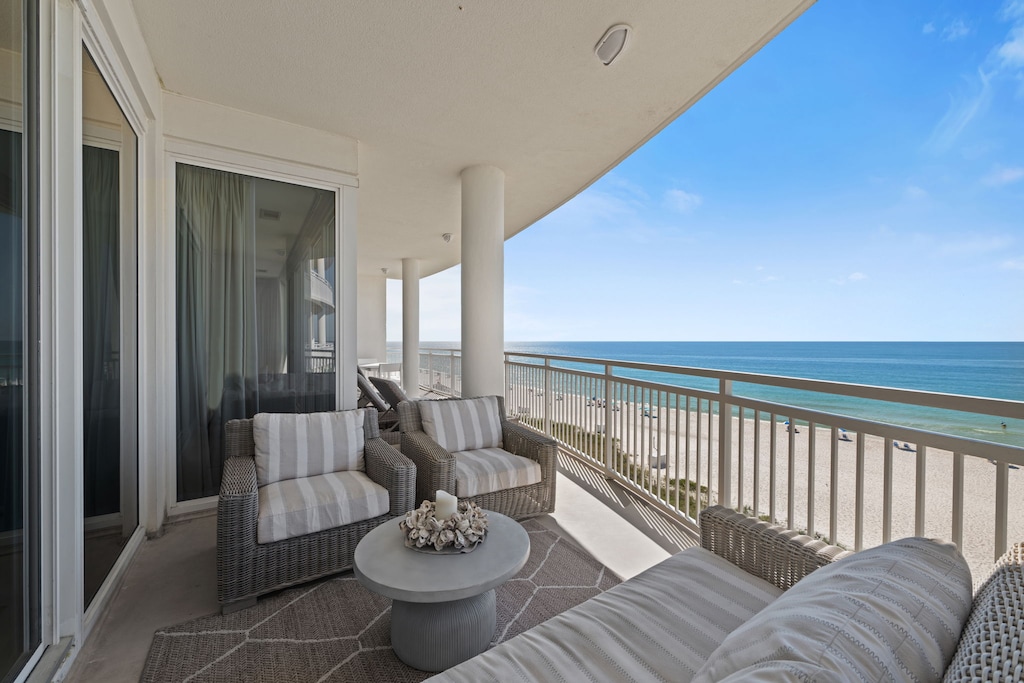 Spacious Gulf Front Balcony