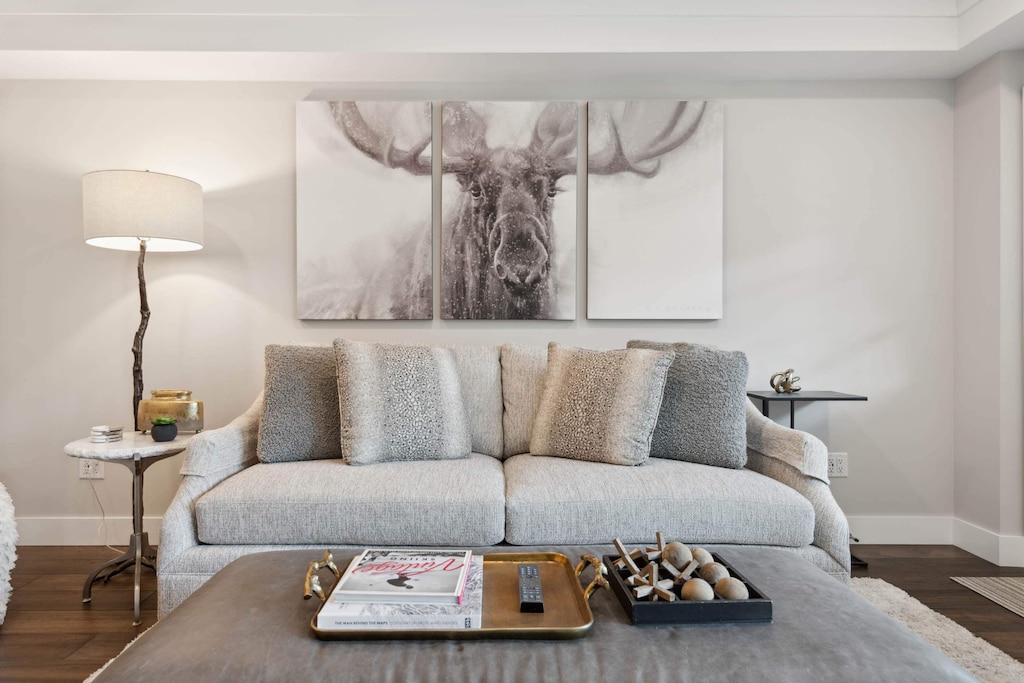 lodgetower-278-1612_53757500802_o