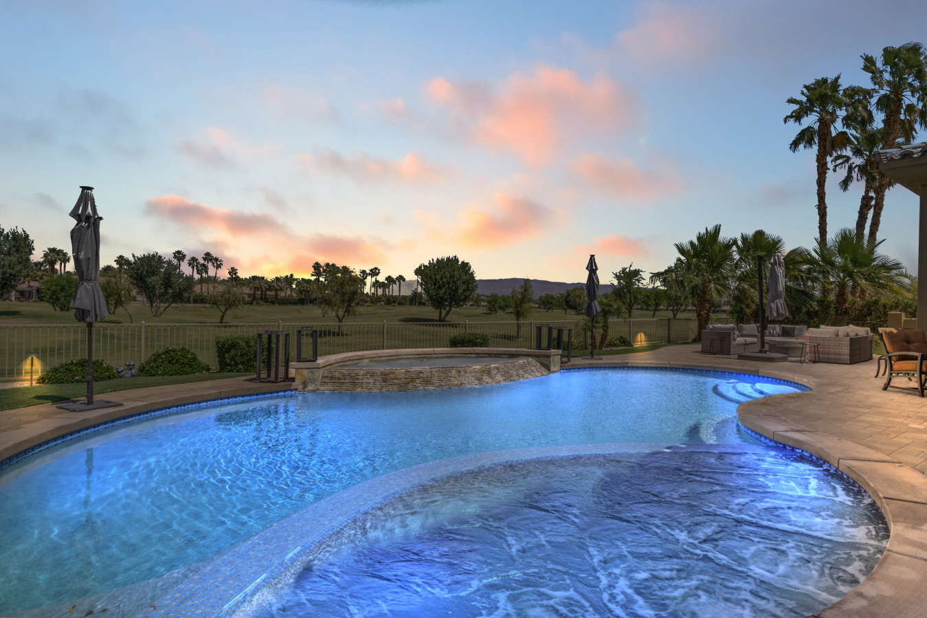 Property Image 2 - Legends Summit, PGA West, Weiskopf Private! Double fairways and mountain views!