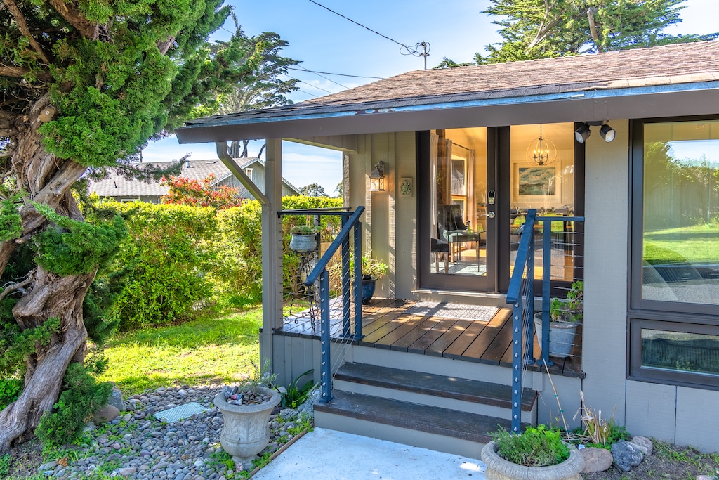 Come on in, your home away from home awaits.. 