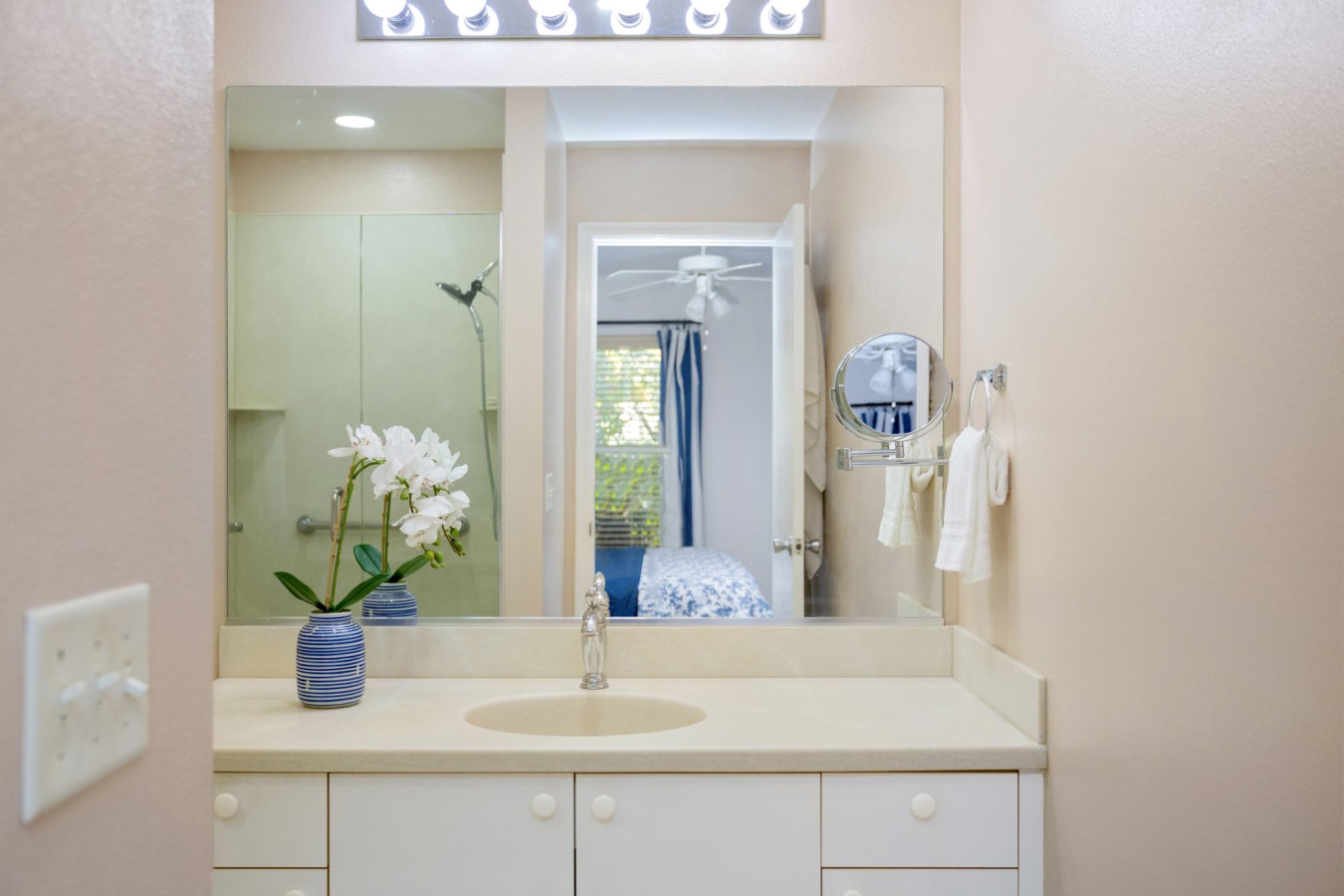 Soak, Dine, and Unwind at the Polo Villa (Belle Aire)