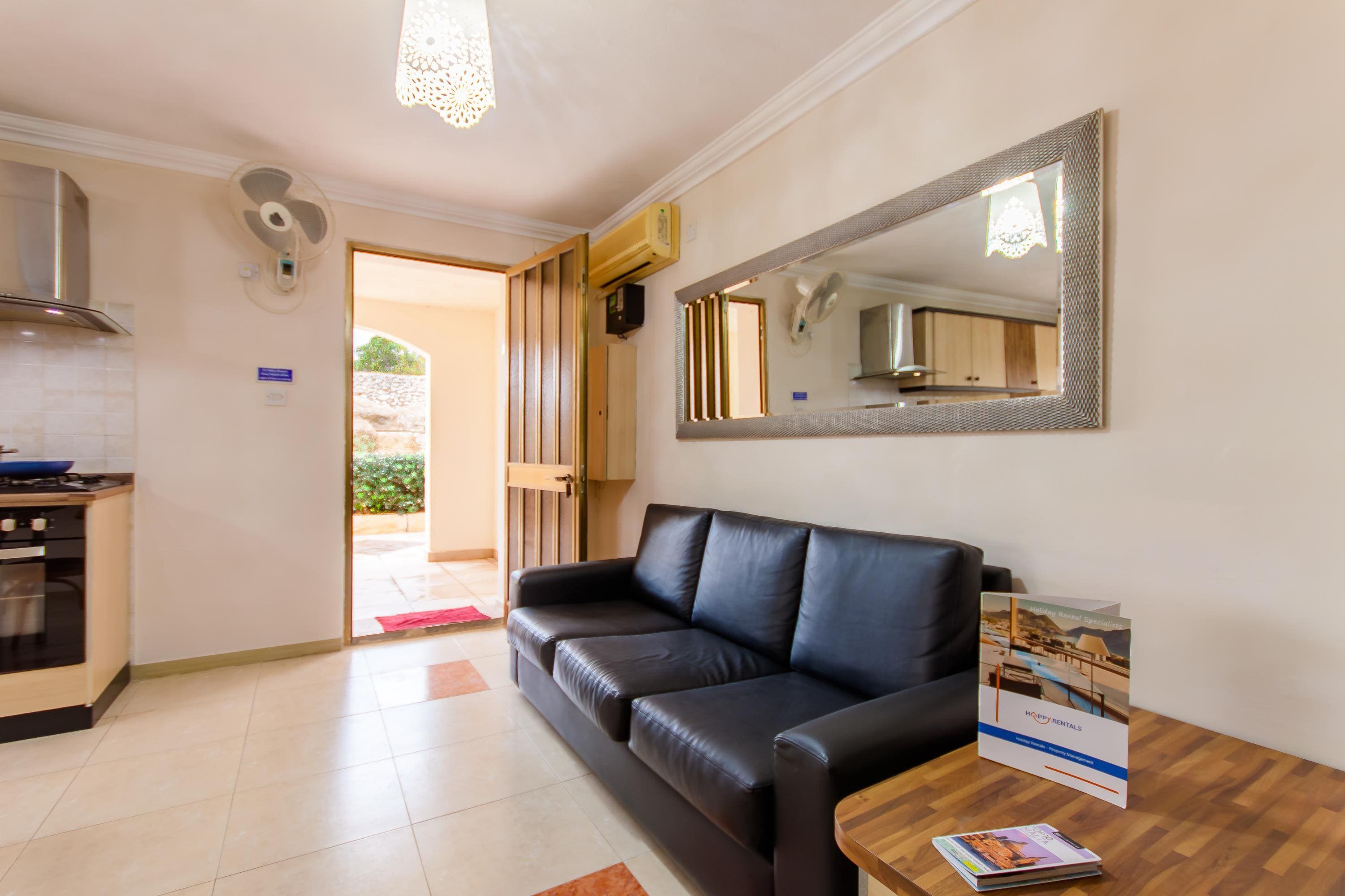 Villa & Pool 2 Mellieħa Bay Retreat