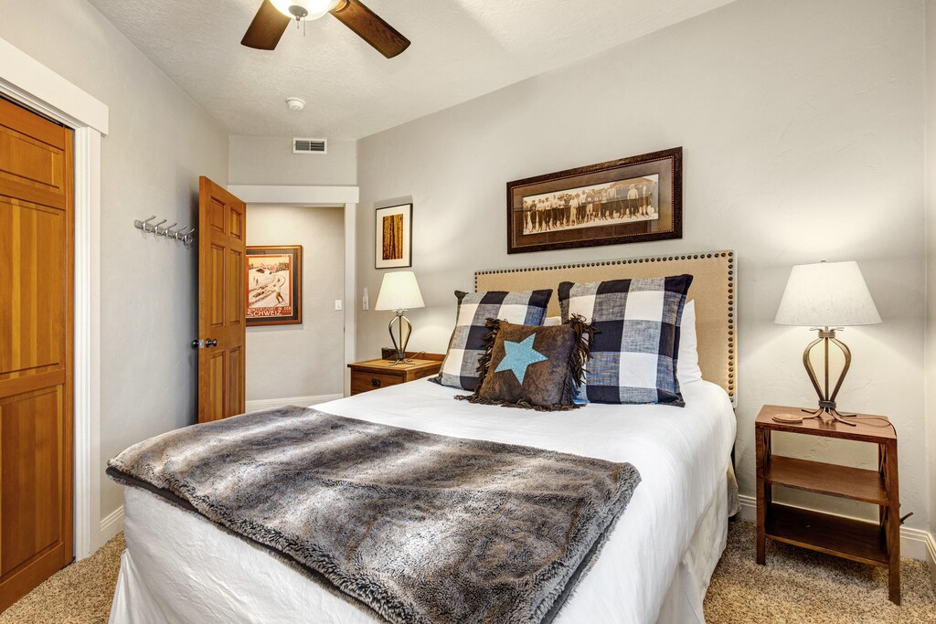 Town Pointe #A102_22