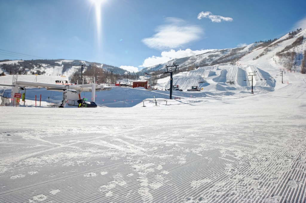 Ski-in/ski-out to Park City Mountain