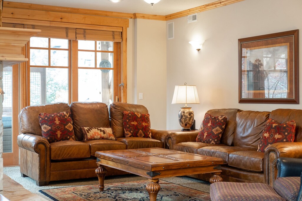 Private patio hot tub off living room
