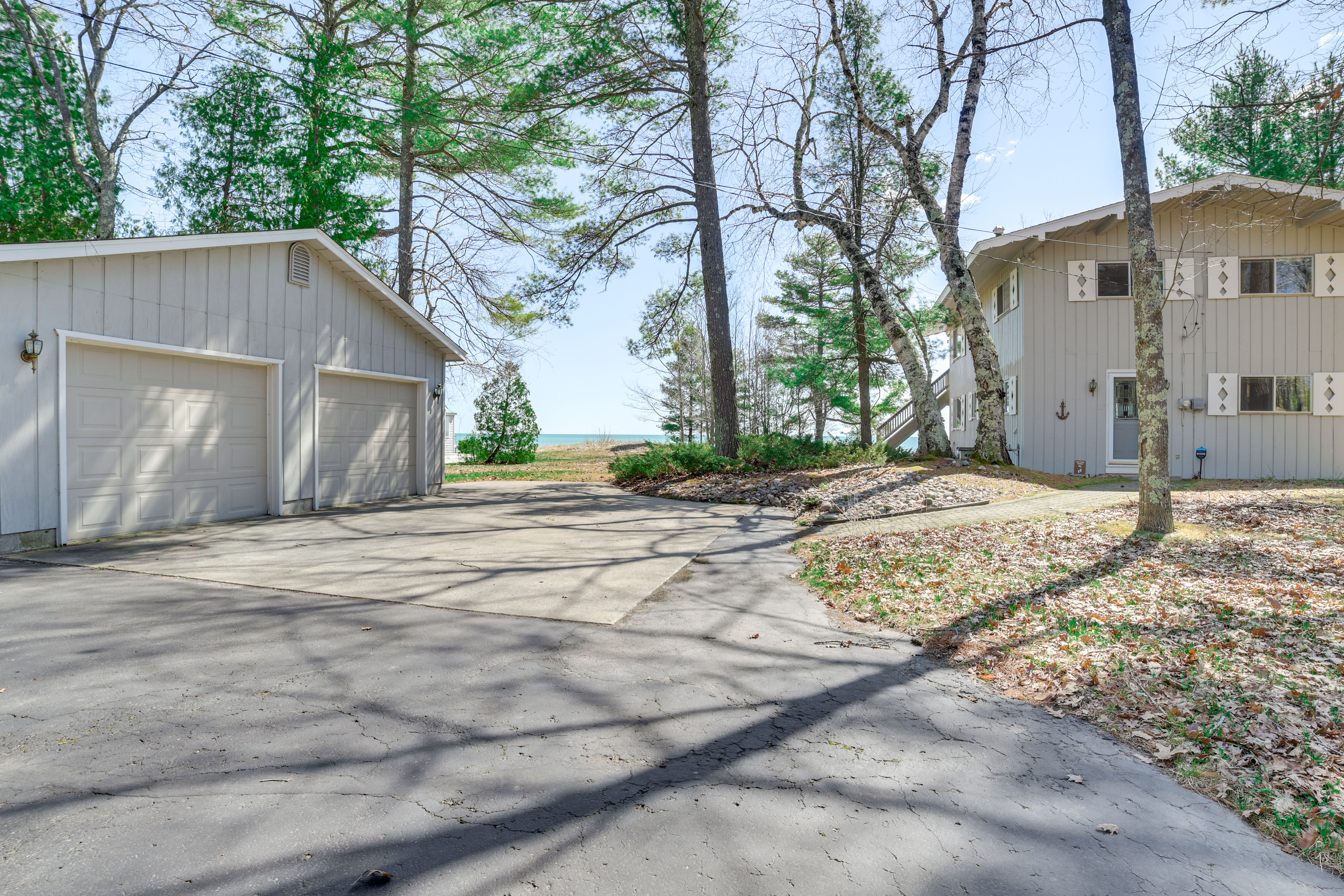 Private Beach: Waterfront Home on Lake Huron!