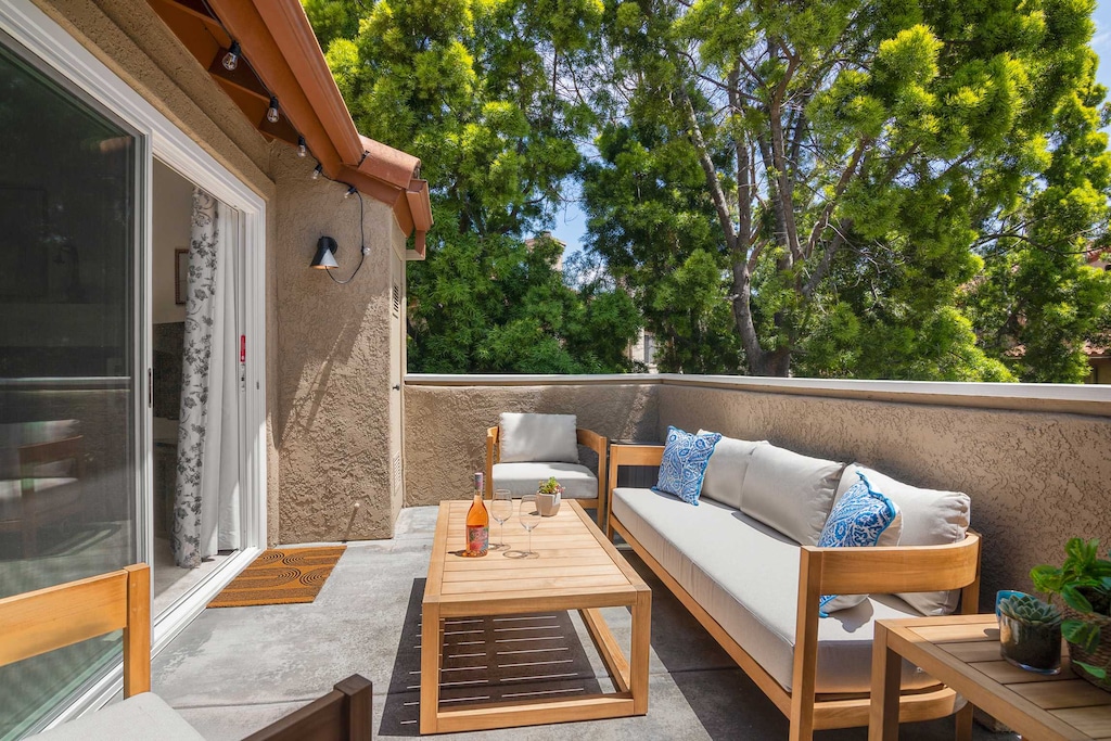  Tranquil Outdoor Space