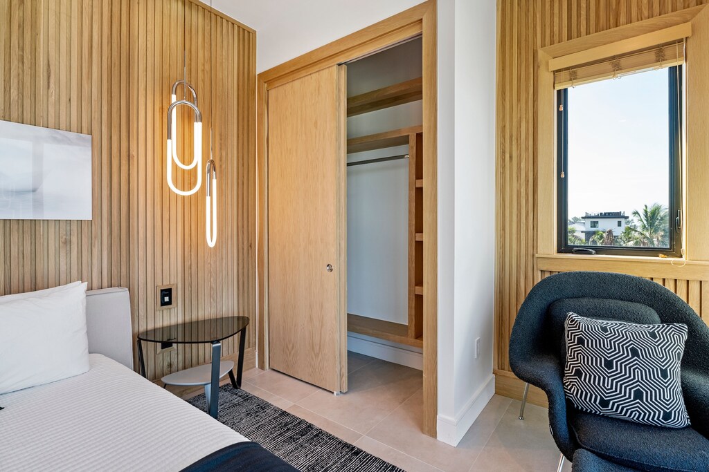 Primary Bedroom, King