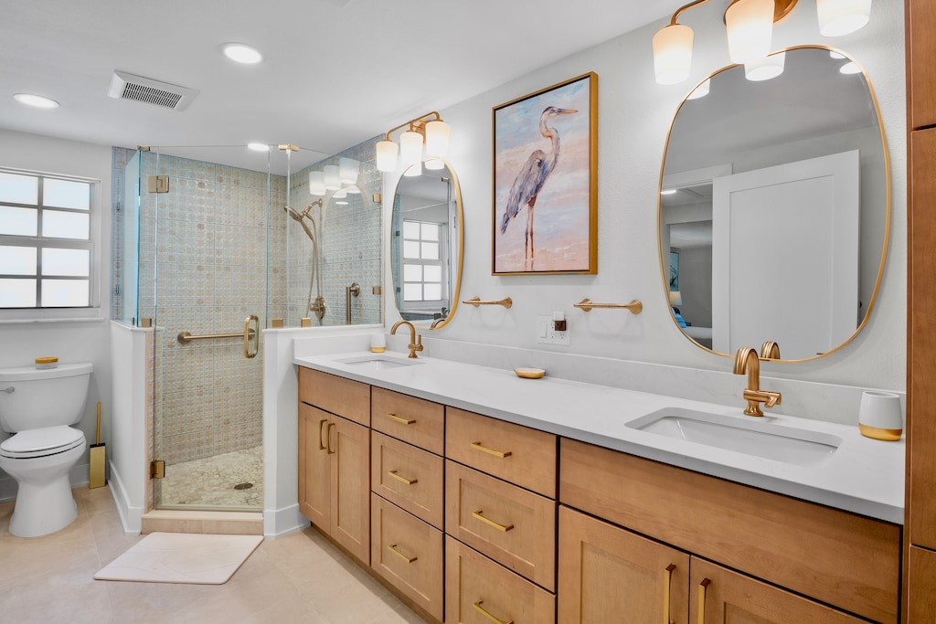 Primary Bedroom, Ensuite Bathroom