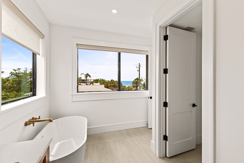 Primary Bathroom, Ensuite