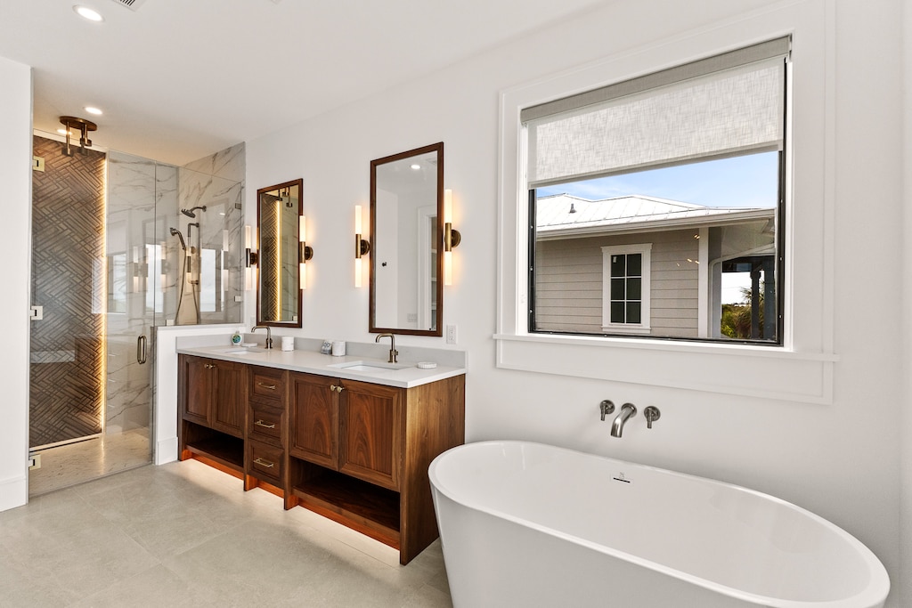 Primary Bathroom, Ensuite