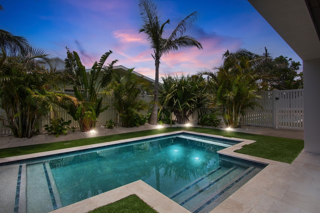 Private Pool and Spa