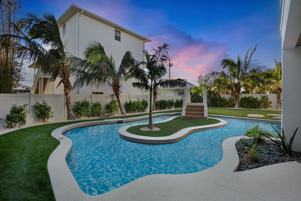 Private Pool and Spa