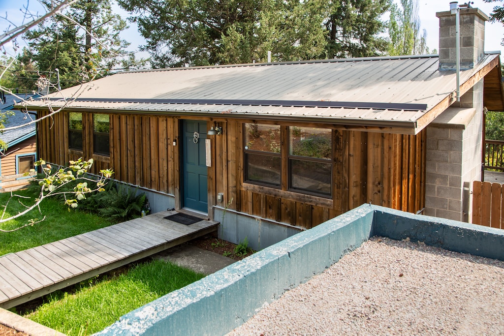 Front Door View | Exterior